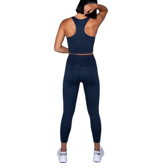 Girlfriend Collective Midnight Compressive High-Rise Legging - Picture 3 of 13